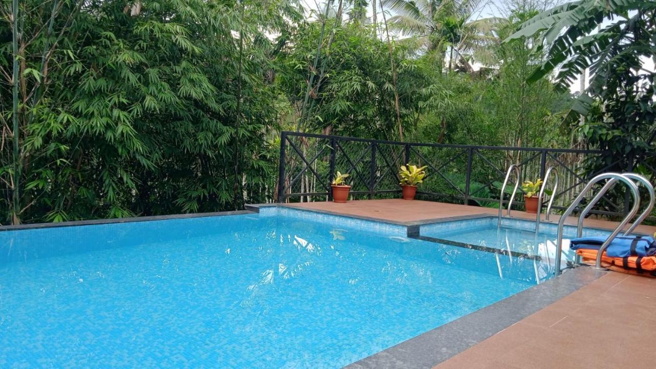 Golden Cypress Resort With Pool -Wayanad Padinjarathara 外观 照片
