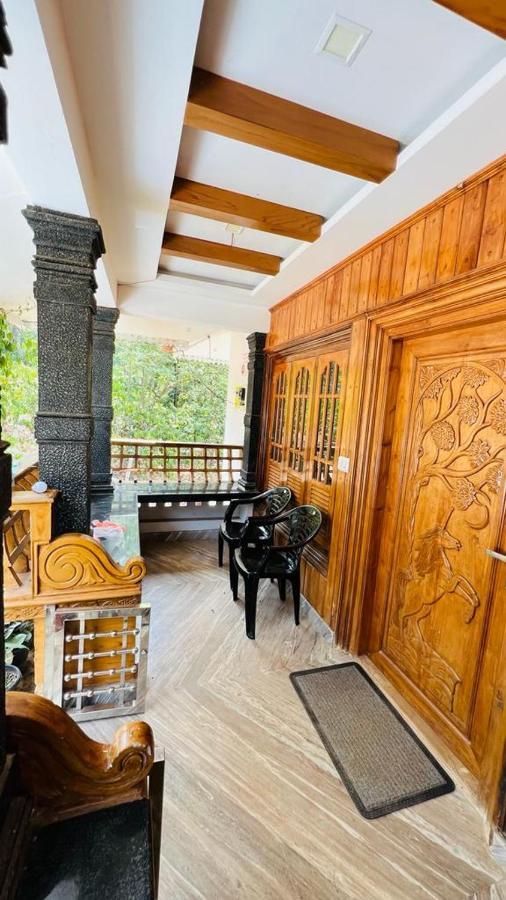 Golden Cypress Resort With Pool -Wayanad Padinjarathara 外观 照片