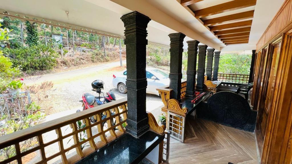 Golden Cypress Resort With Pool -Wayanad Padinjarathara 外观 照片