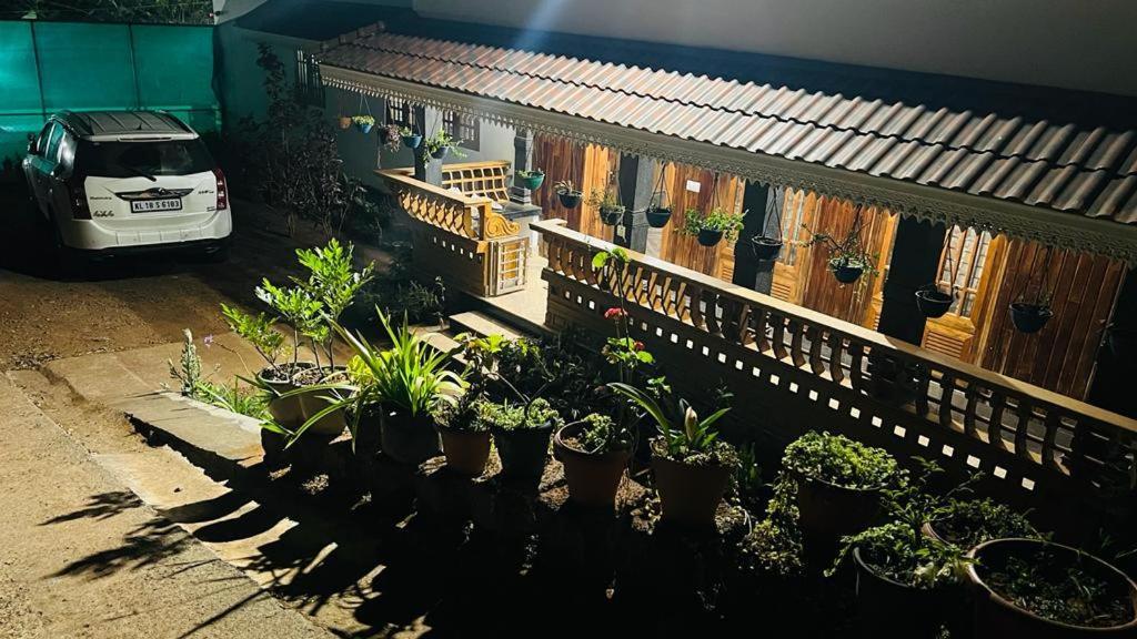 Golden Cypress Resort With Pool -Wayanad Padinjarathara 外观 照片
